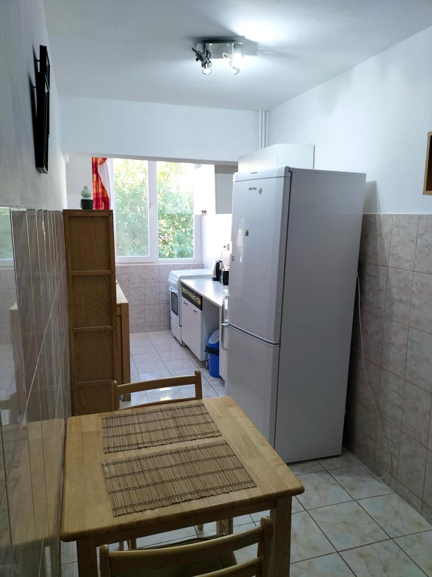 Studio On Oradea Luaran gambar