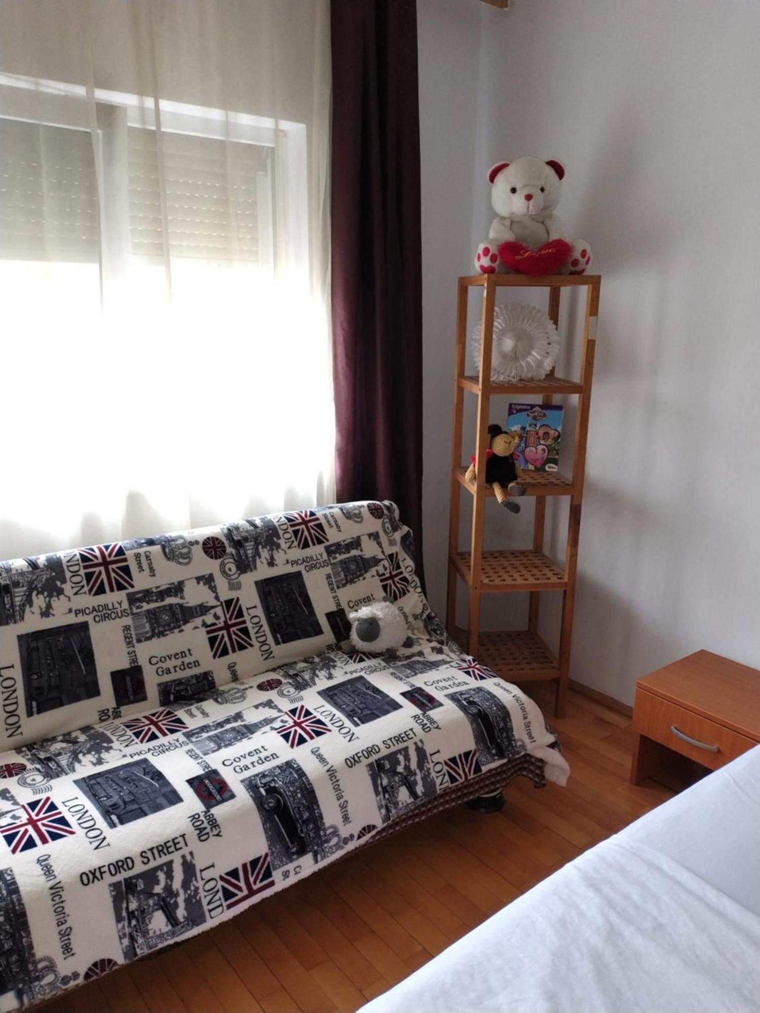Studio On Oradea Luaran gambar